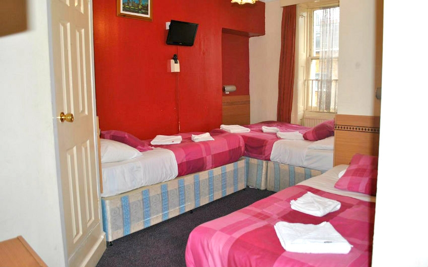 Family room at Guilford Hotel